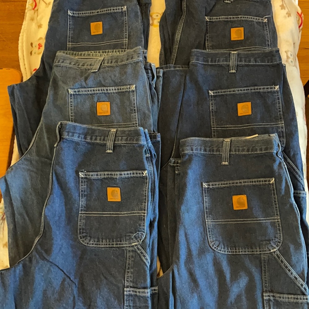 Bundle of 6 Men’s Carhartt Carpenter Dungaree Fit Jeans size 36x34. Like new.